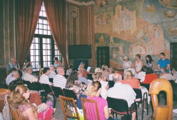 Festivalul Internaţional de haiku-haiga, la final: oaspeţii s-au declarat încântaţi